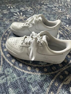 Nike Air Force 1 women’s size 8